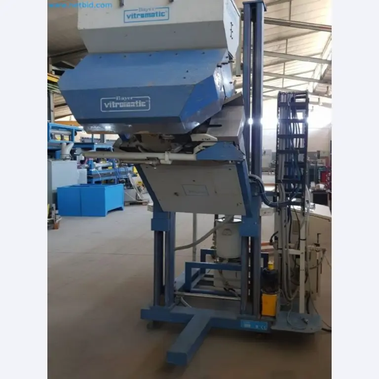 Sale of a complete warehouse of machinery for the glass industry in Spain-2