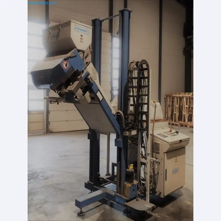 Sale of a complete warehouse of machinery for the glass industry in Spain-9