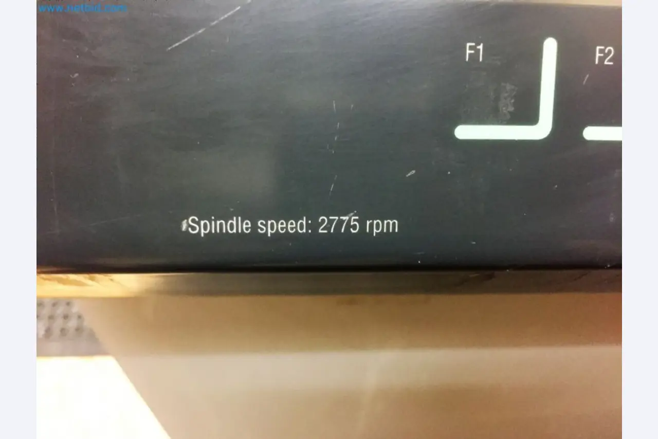 Sale of a complete warehouse of machinery for the glass industry in Spain-16