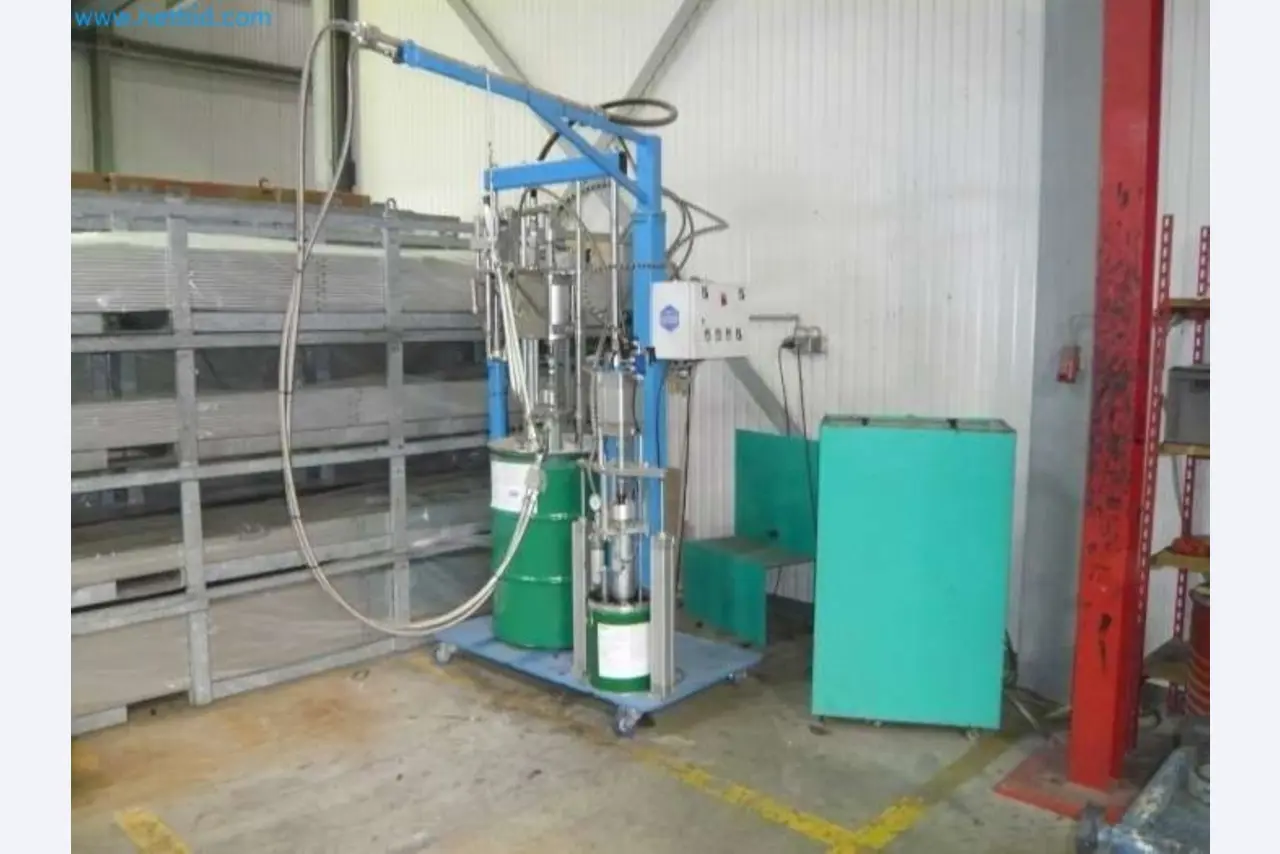 Sale of a complete warehouse of machinery for the glass industry in Spain-5