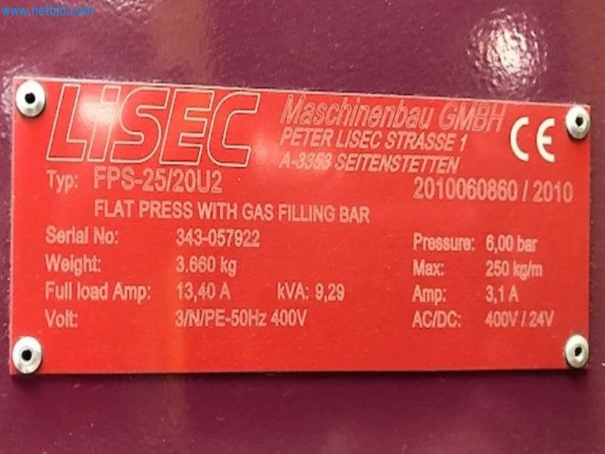 Sale of a complete warehouse of machinery for the glass industry in Spain-2