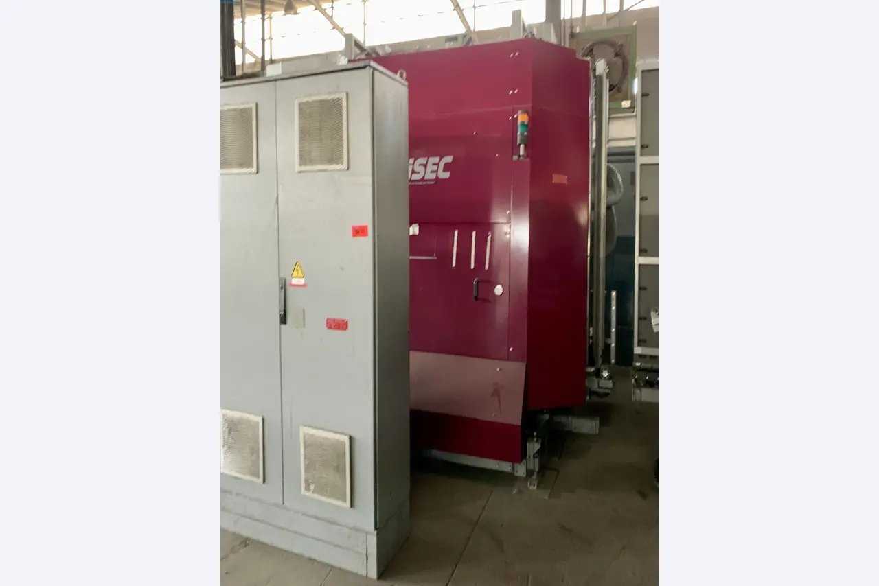 Sale of a complete warehouse of machinery for the glass industry in Spain-9