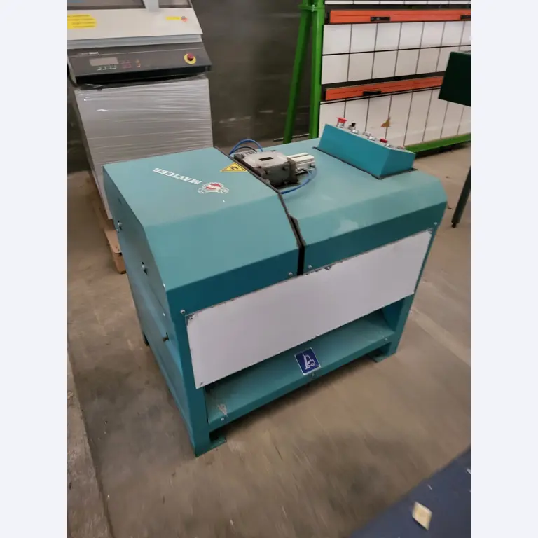 Sale of a complete warehouse of machinery for the glass industry in Spain-1