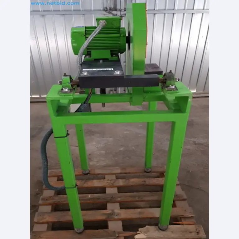 Sale of a complete warehouse of machinery for the glass industry in Spain-3