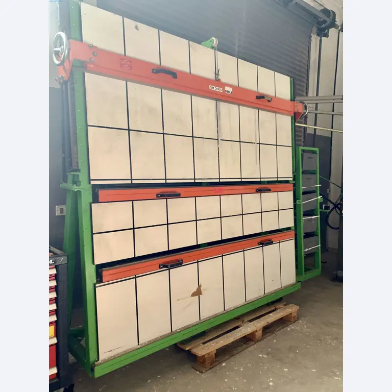 Sale of a complete warehouse of machinery for the glass industry in Spain-3