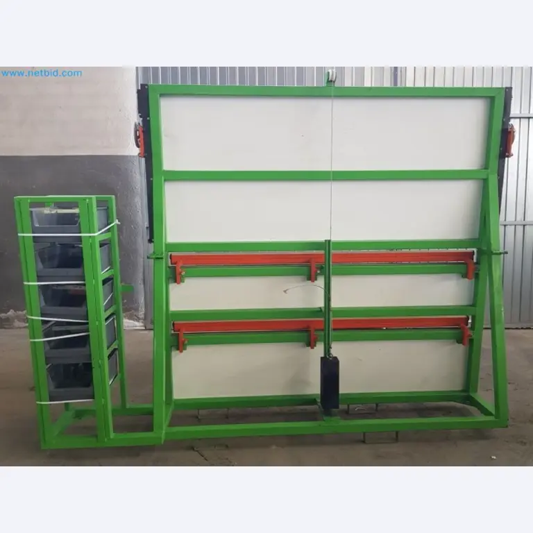 Sale of a complete warehouse of machinery for the glass industry in Spain-5