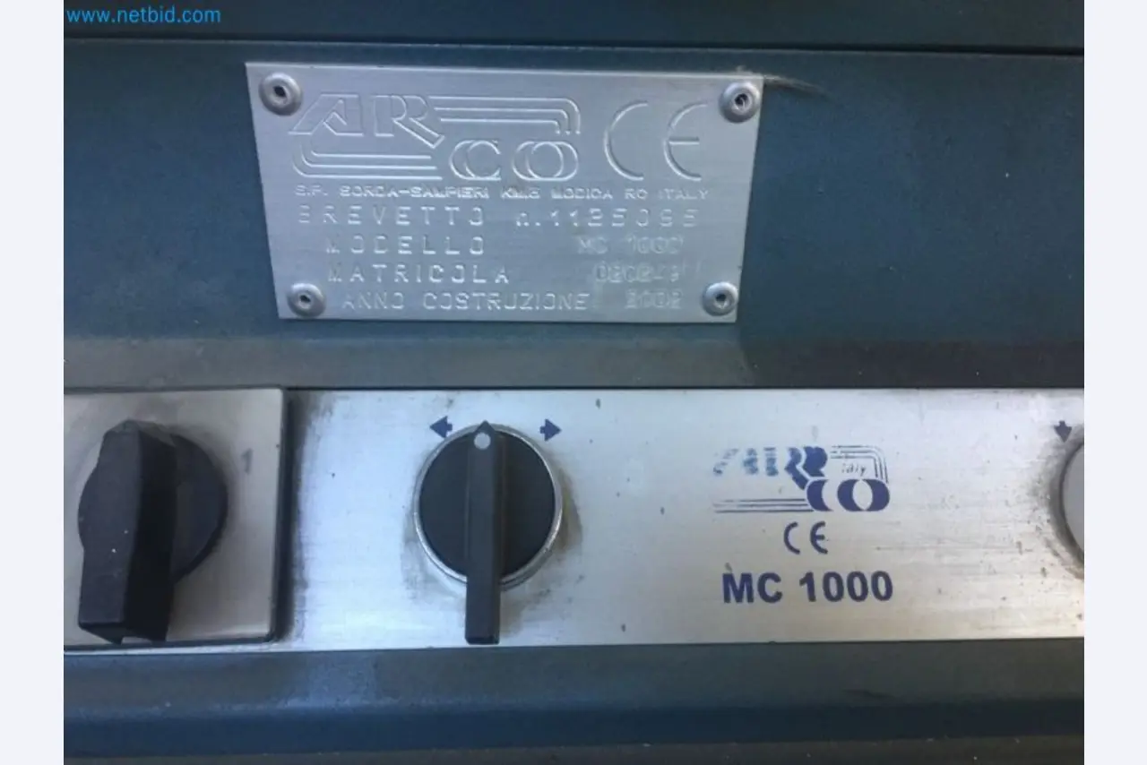 Sale of a complete warehouse of machinery for the glass industry in Spain-10