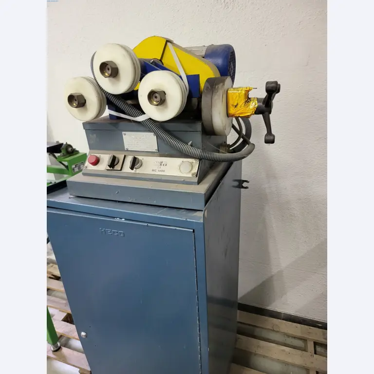 Sale of a complete warehouse of machinery for the glass industry in Spain-4