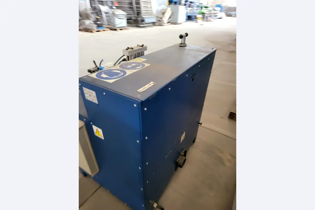 Sale of a complete warehouse of machinery for the glass industry in Spain-2