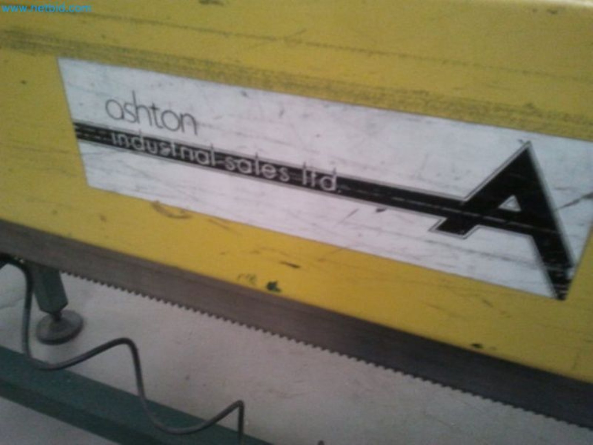 Sale of a complete warehouse of machinery for the glass industry in Spain-5