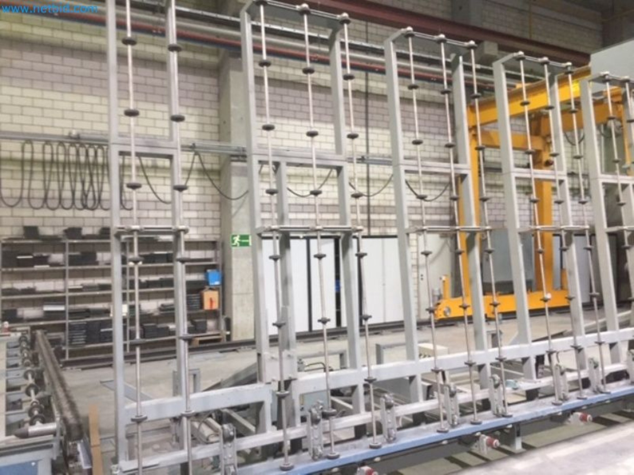 Sale of a complete warehouse of machinery for the glass industry in Spain-3