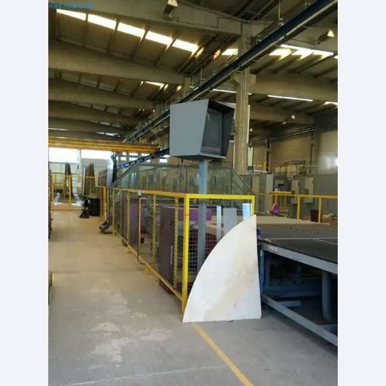 Venta de un almacén completo de maquinaria para la producción de vidrio en España-5