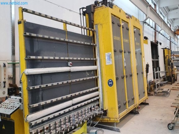 Venta de un almacén completo de maquinaria para la producción de vidrio en España-6