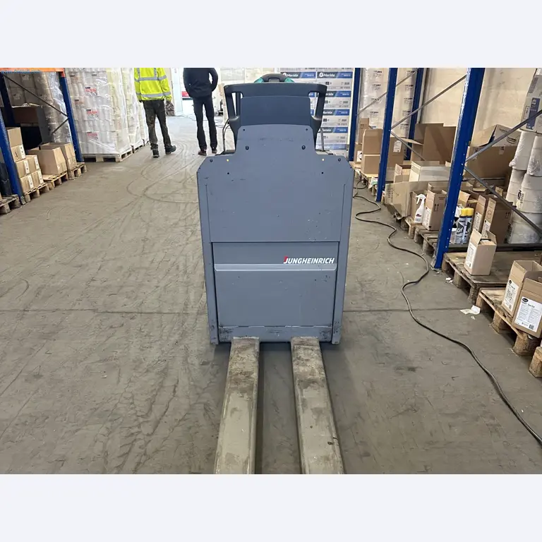 Two Jungheinrich forklifts-10