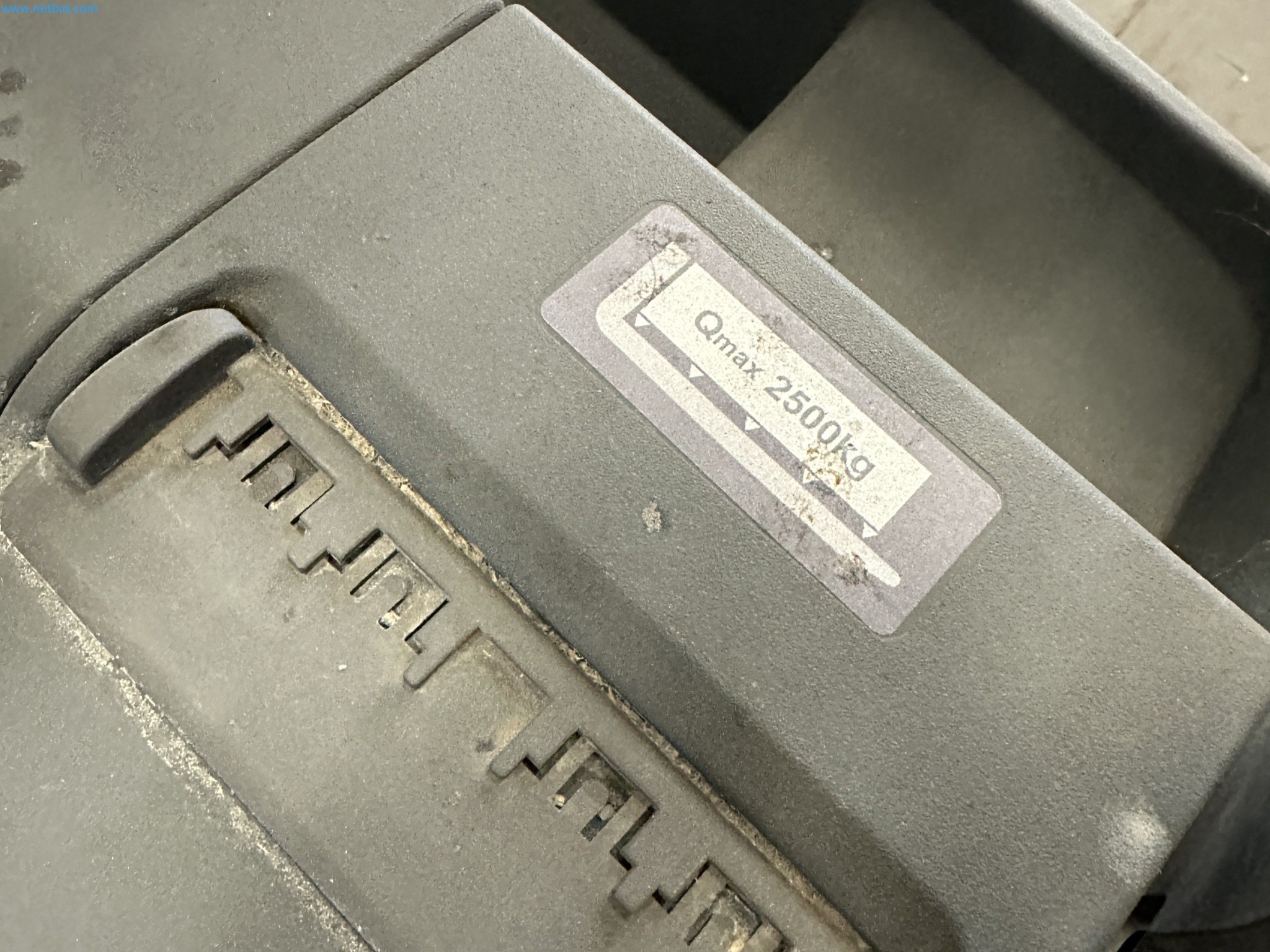 Two Jungheinrich forklifts-15