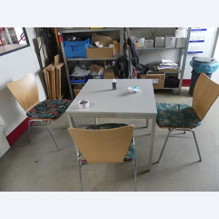 Maschinen und Betriebsausstattung eines Maschinenbauunternehmens-1