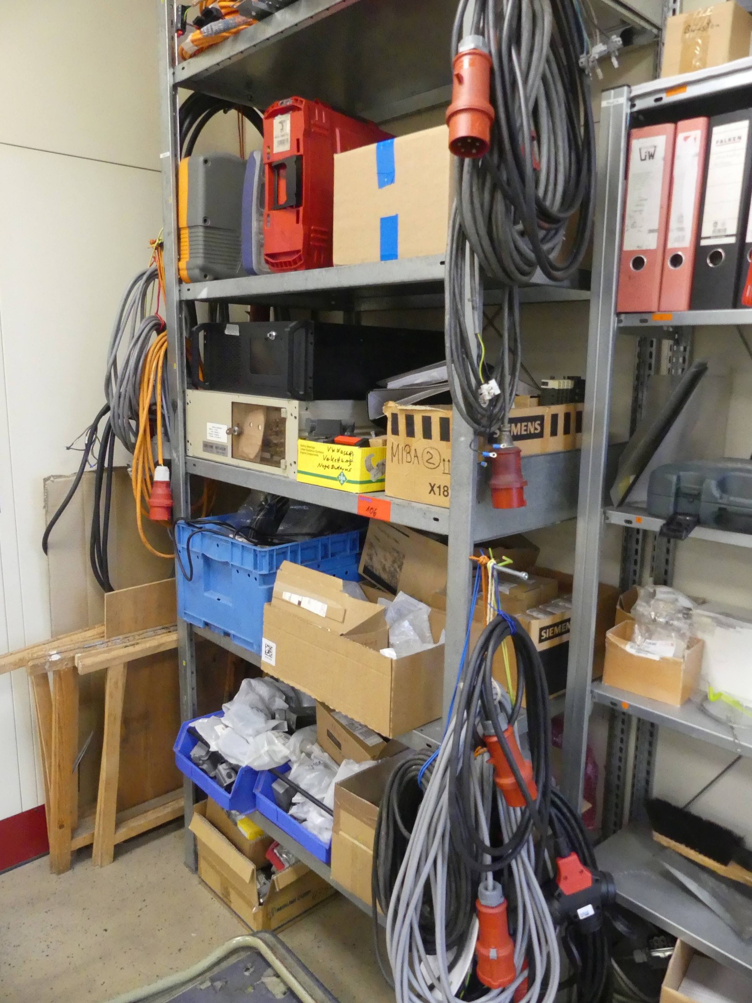 Maschinen und Betriebsausstattung eines Maschinenbauunternehmens-1