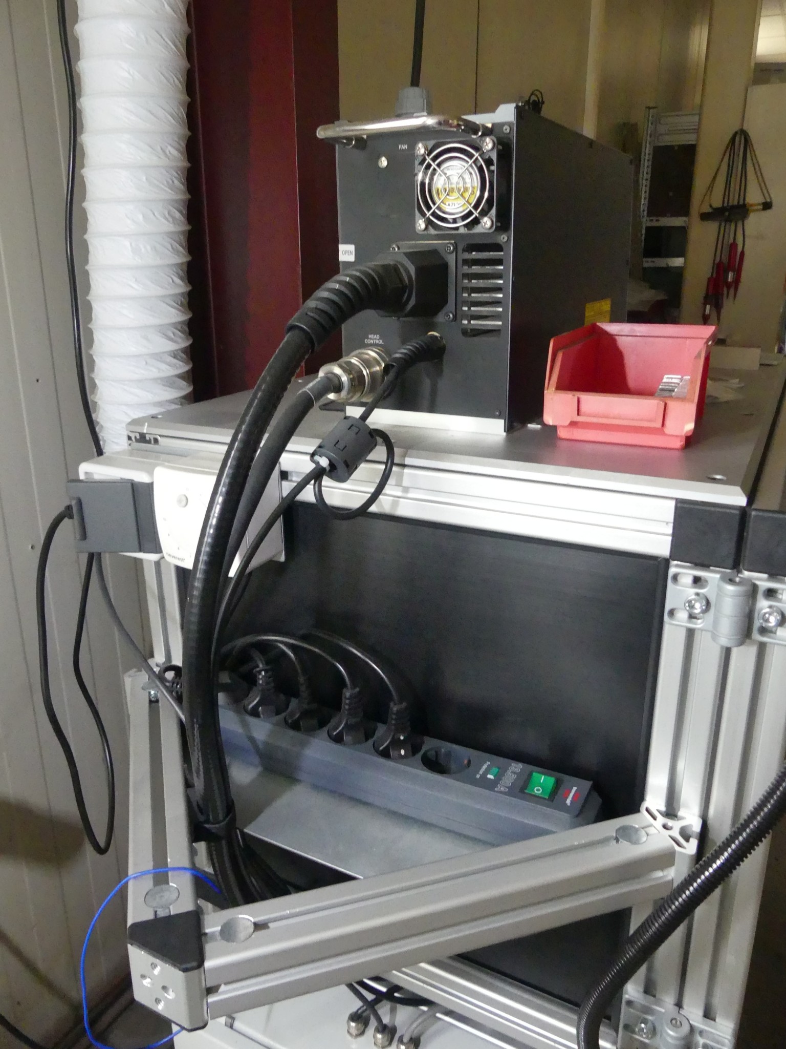 Maschinen und Betriebsausstattung eines Maschinenbauunternehmens-8