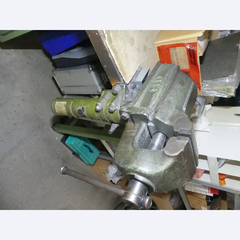 Maschinen und Betriebsausstattung eines Maschinenbauunternehmens-2