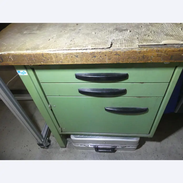 Maschinen und Betriebsausstattung eines Maschinenbauunternehmens-3