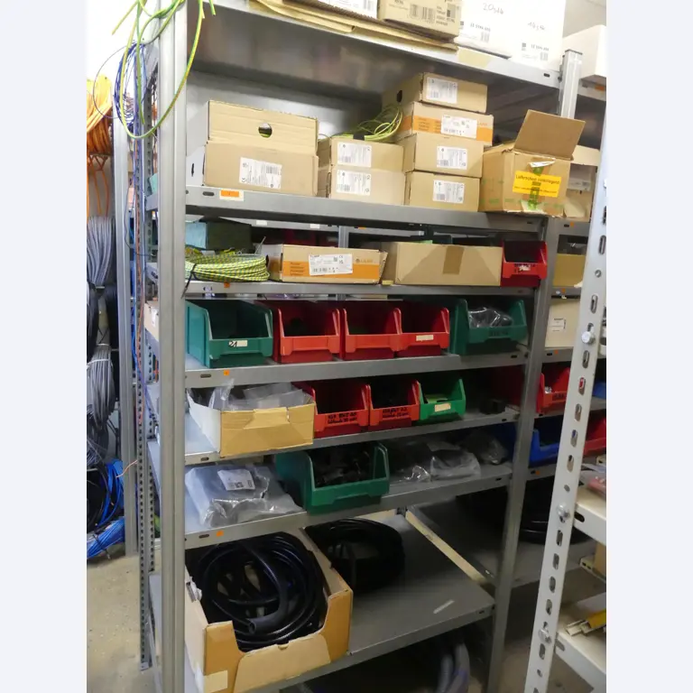 Maschinen und Betriebsausstattung eines Maschinenbauunternehmens-3