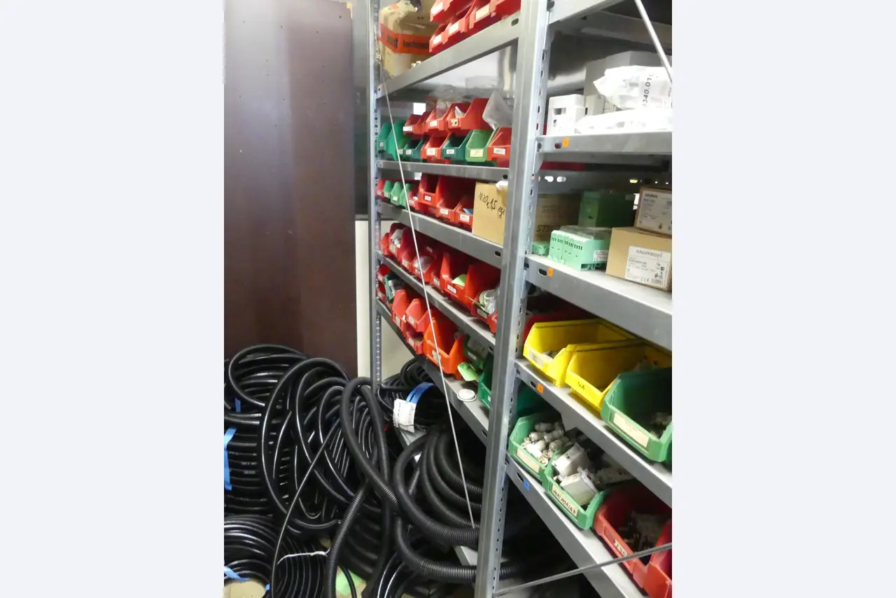 Maschinen und Betriebsausstattung eines Maschinenbauunternehmens-9