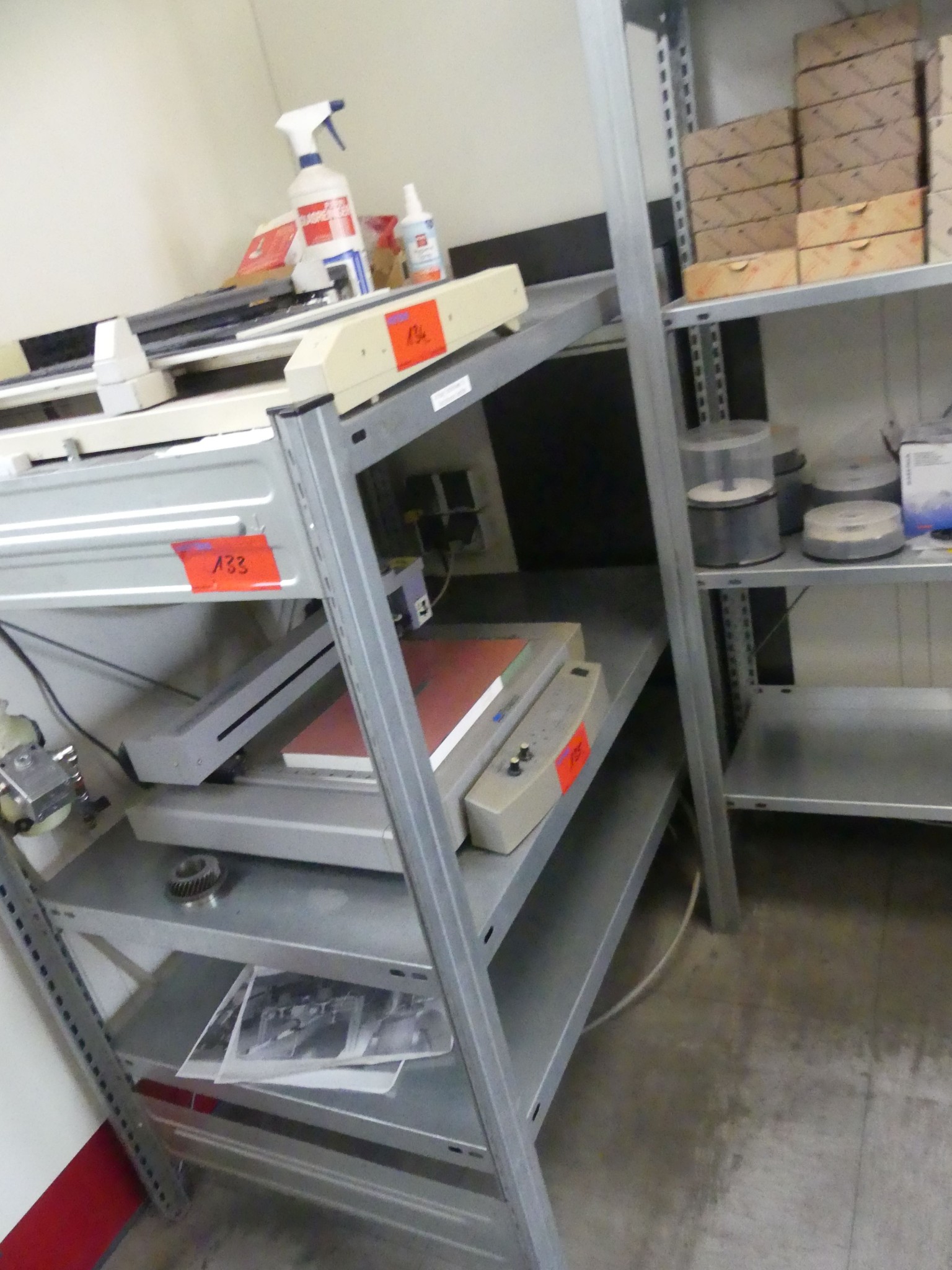 Maschinen und Betriebsausstattung eines Maschinenbauunternehmens-1