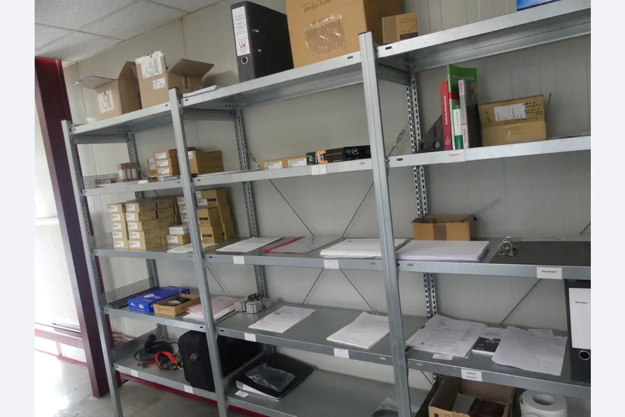 Maschinen und Betriebsausstattung eines Maschinenbauunternehmens-2