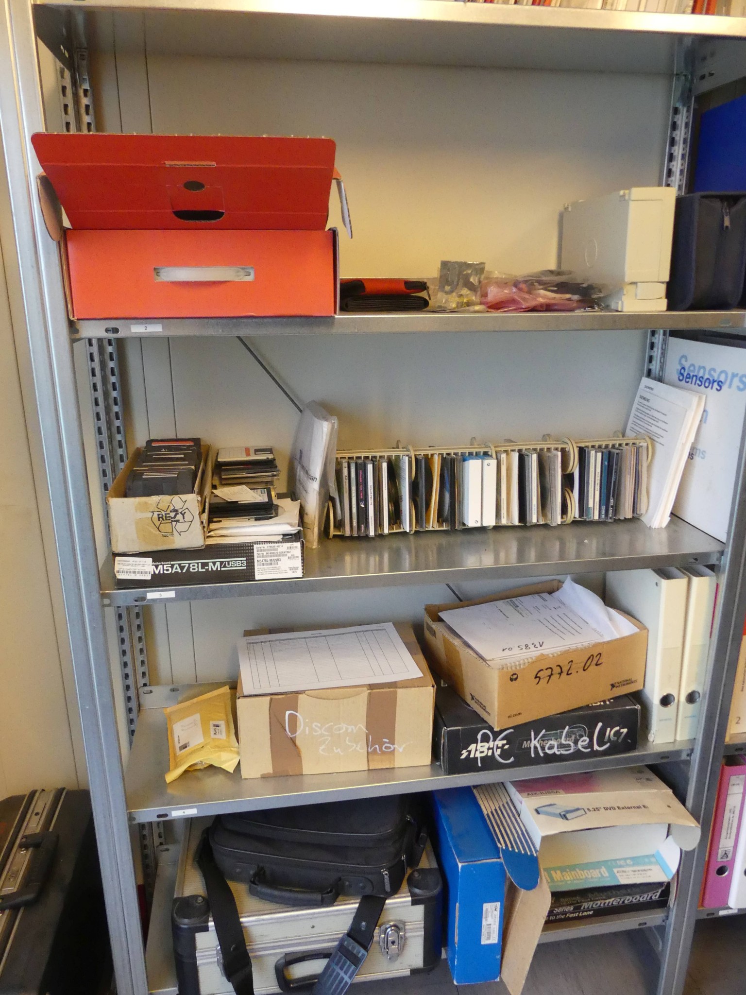 Maschinen und Betriebsausstattung eines Maschinenbauunternehmens-1