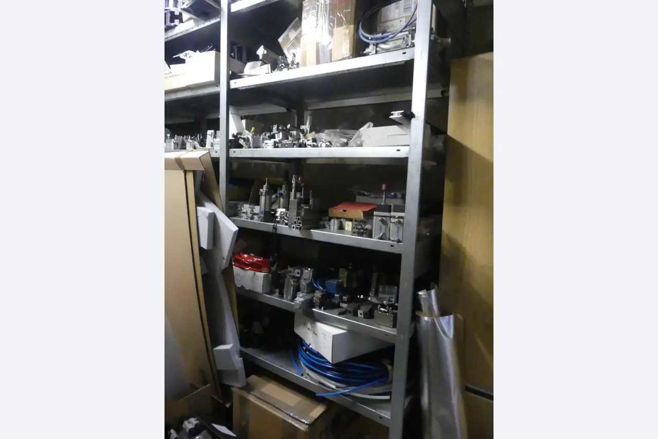 Maschinen und Betriebsausstattung eines Maschinenbauunternehmens-10