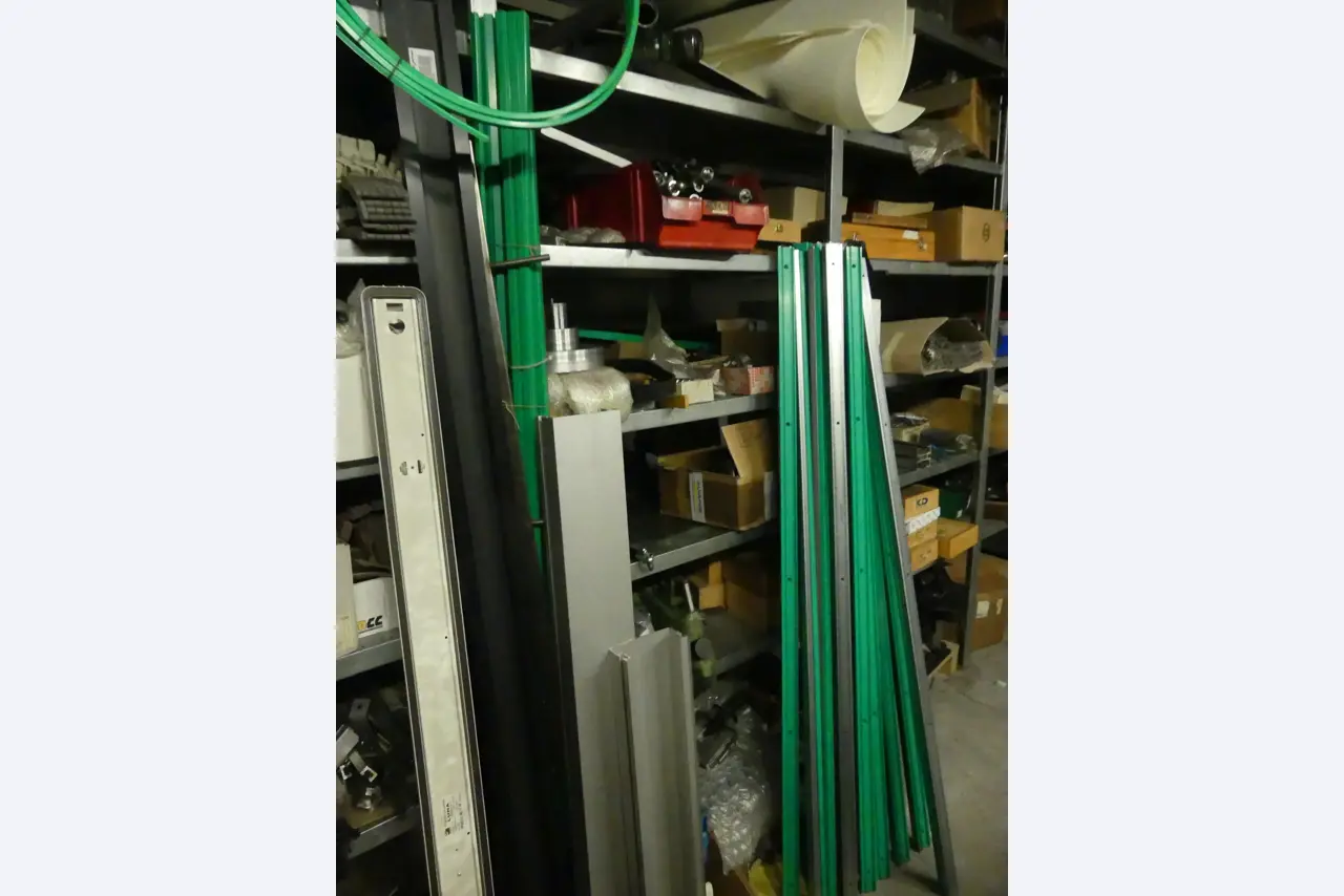 Maschinen und Betriebsausstattung eines Maschinenbauunternehmens-2