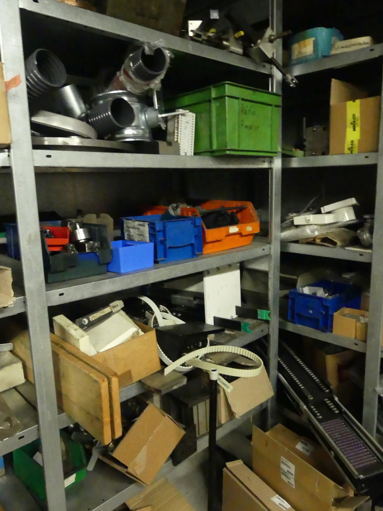 Maschinen und Betriebsausstattung eines Maschinenbauunternehmens-4