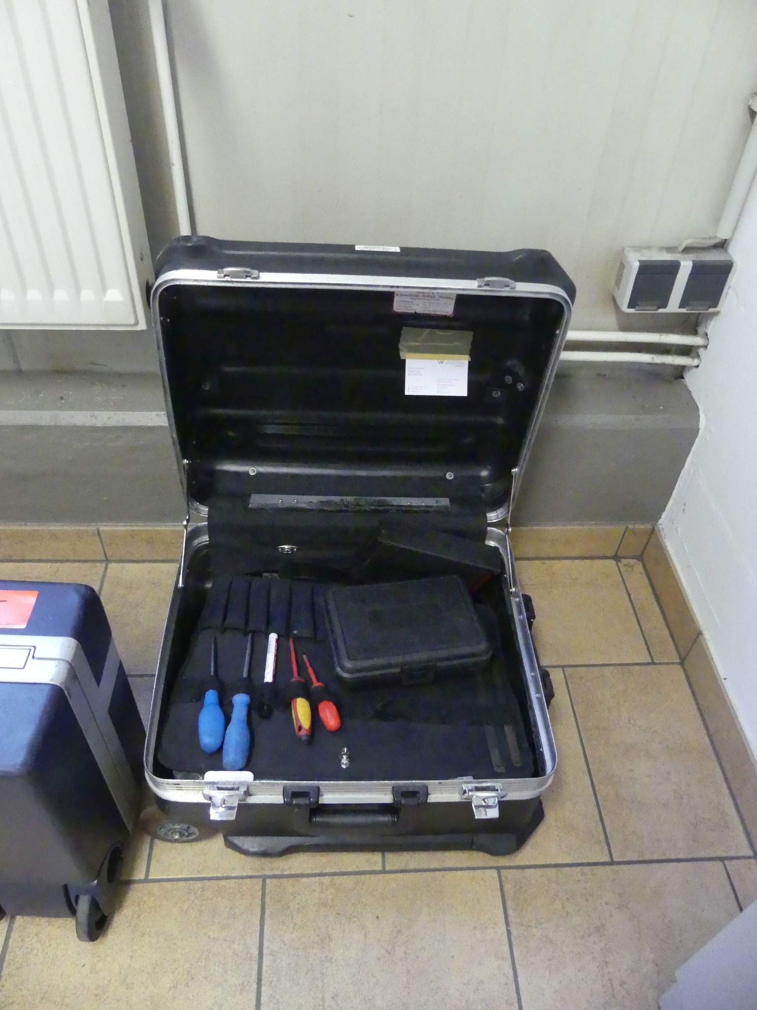 Maschinen und Betriebsausstattung eines Maschinenbauunternehmens-1