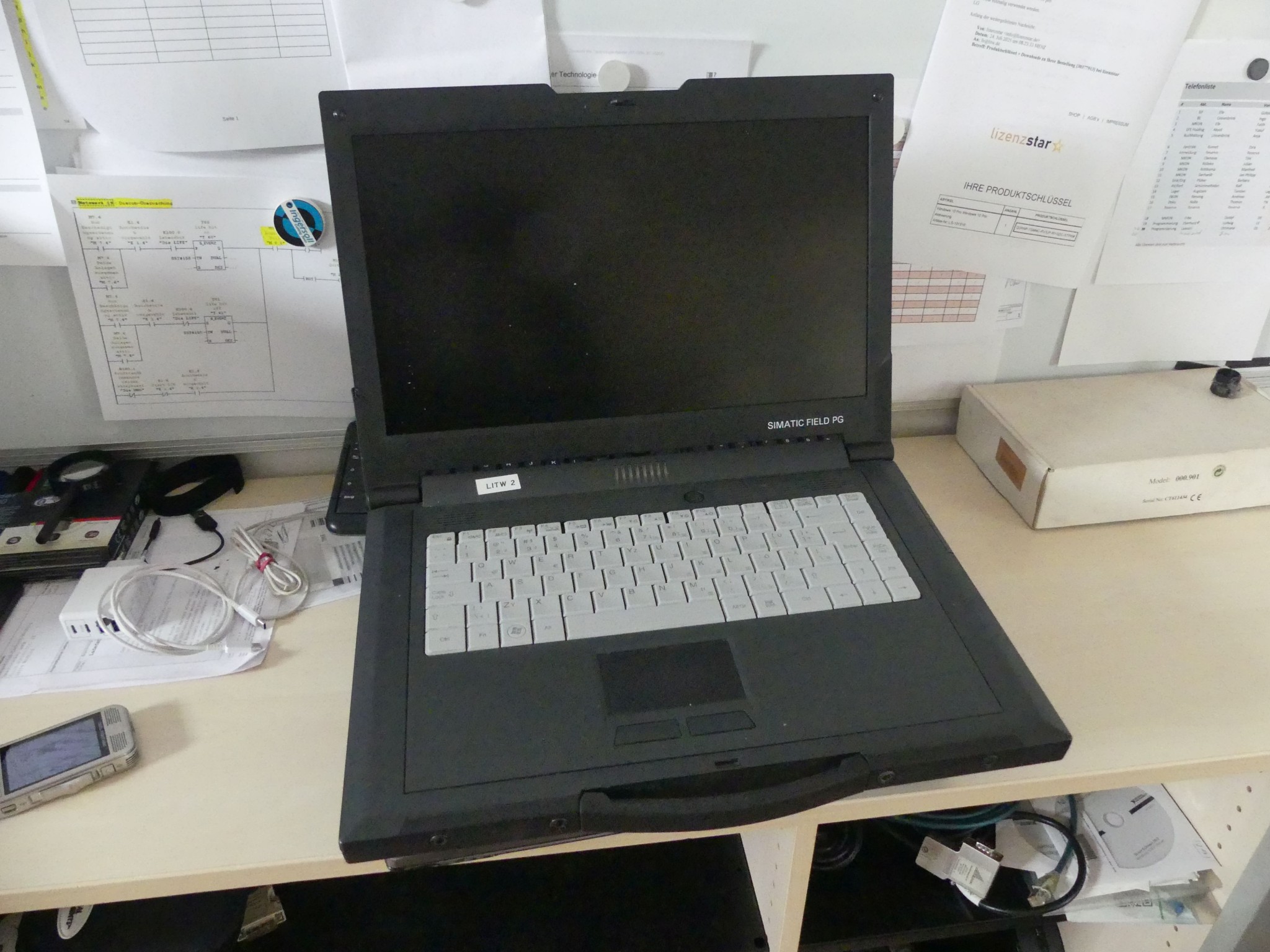 Maschinen und Betriebsausstattung eines Maschinenbauunternehmens-1