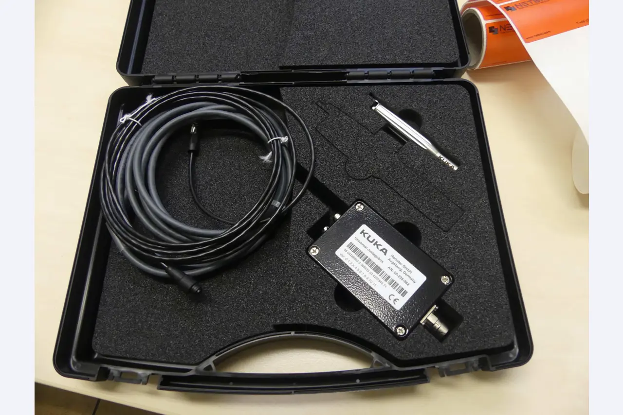 Maschinen und Betriebsausstattung eines Maschinenbauunternehmens-1