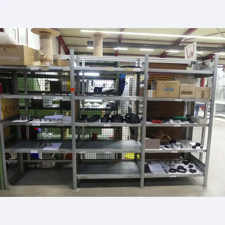 Maschinen und Betriebsausstattung eines Maschinenbauunternehmens-1