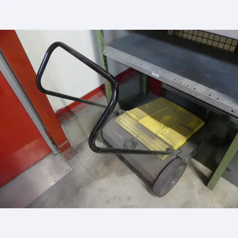 Maschinen und Betriebsausstattung eines Maschinenbauunternehmens-2