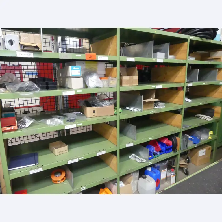 Maschinen und Betriebsausstattung eines Maschinenbauunternehmens-1