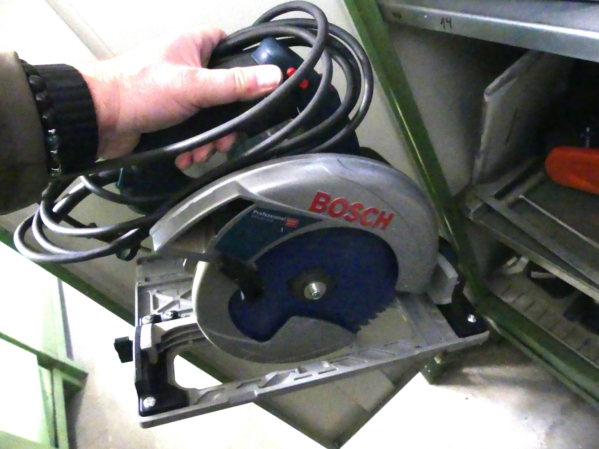 Maschinen und Betriebsausstattung eines Maschinenbauunternehmens-2