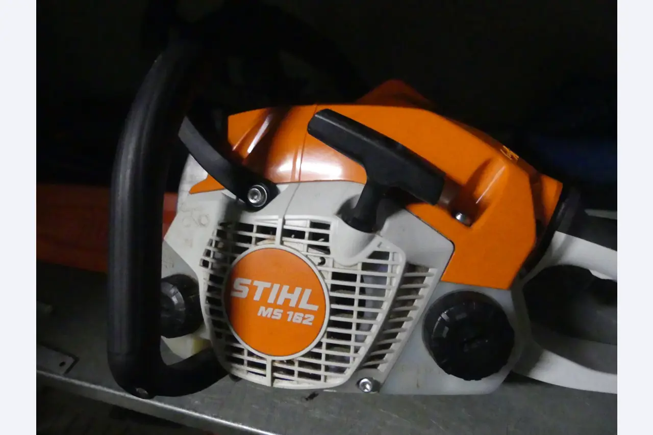 Maschinen und Betriebsausstattung eines Maschinenbauunternehmens-3