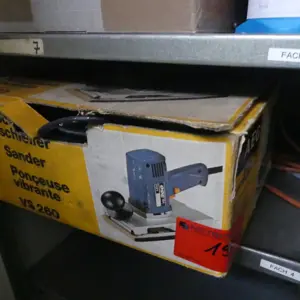 Schwingschleifer AEG VS 260