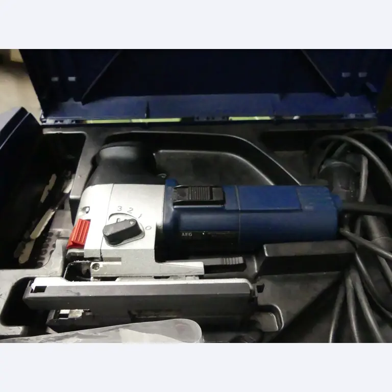 Maschinen und Betriebsausstattung eines Maschinenbauunternehmens-1