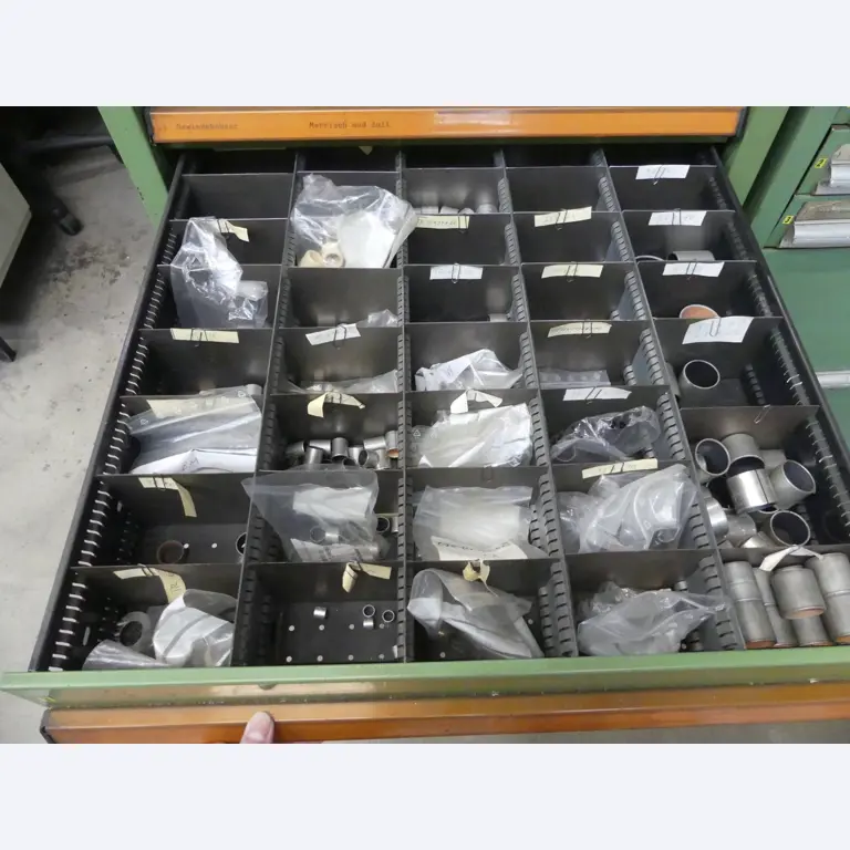 Maschinen und Betriebsausstattung eines Maschinenbauunternehmens-4