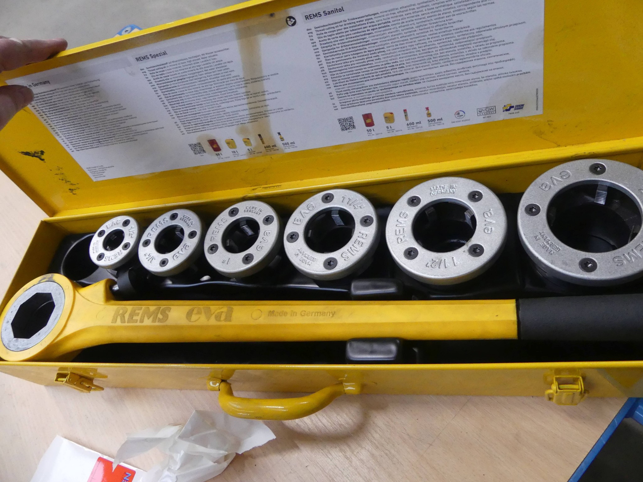 Maschinen und Betriebsausstattung eines Maschinenbauunternehmens-2