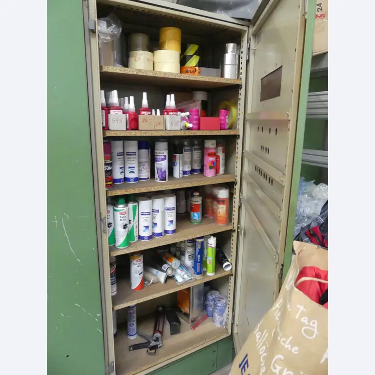 Maschinen und Betriebsausstattung eines Maschinenbauunternehmens-3