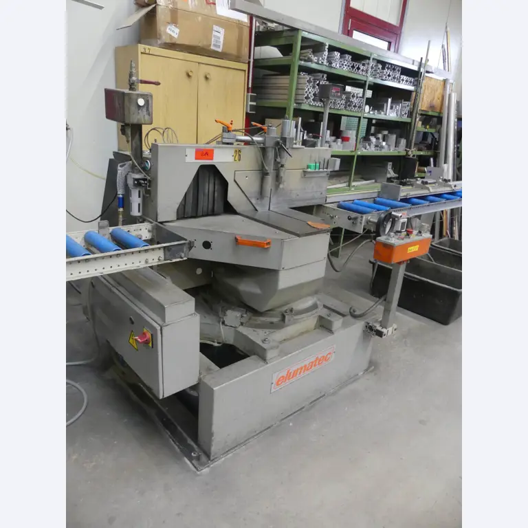 Maschinen und Betriebsausstattung eines Maschinenbauunternehmens-1