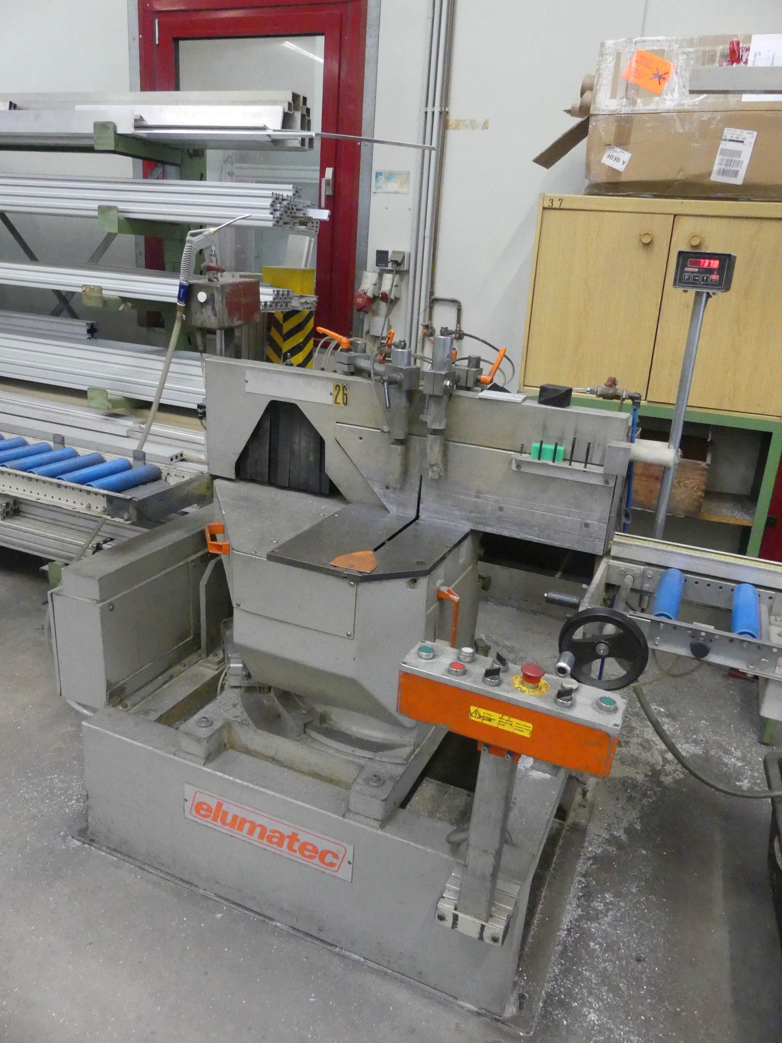 Maschinen und Betriebsausstattung eines Maschinenbauunternehmens-4