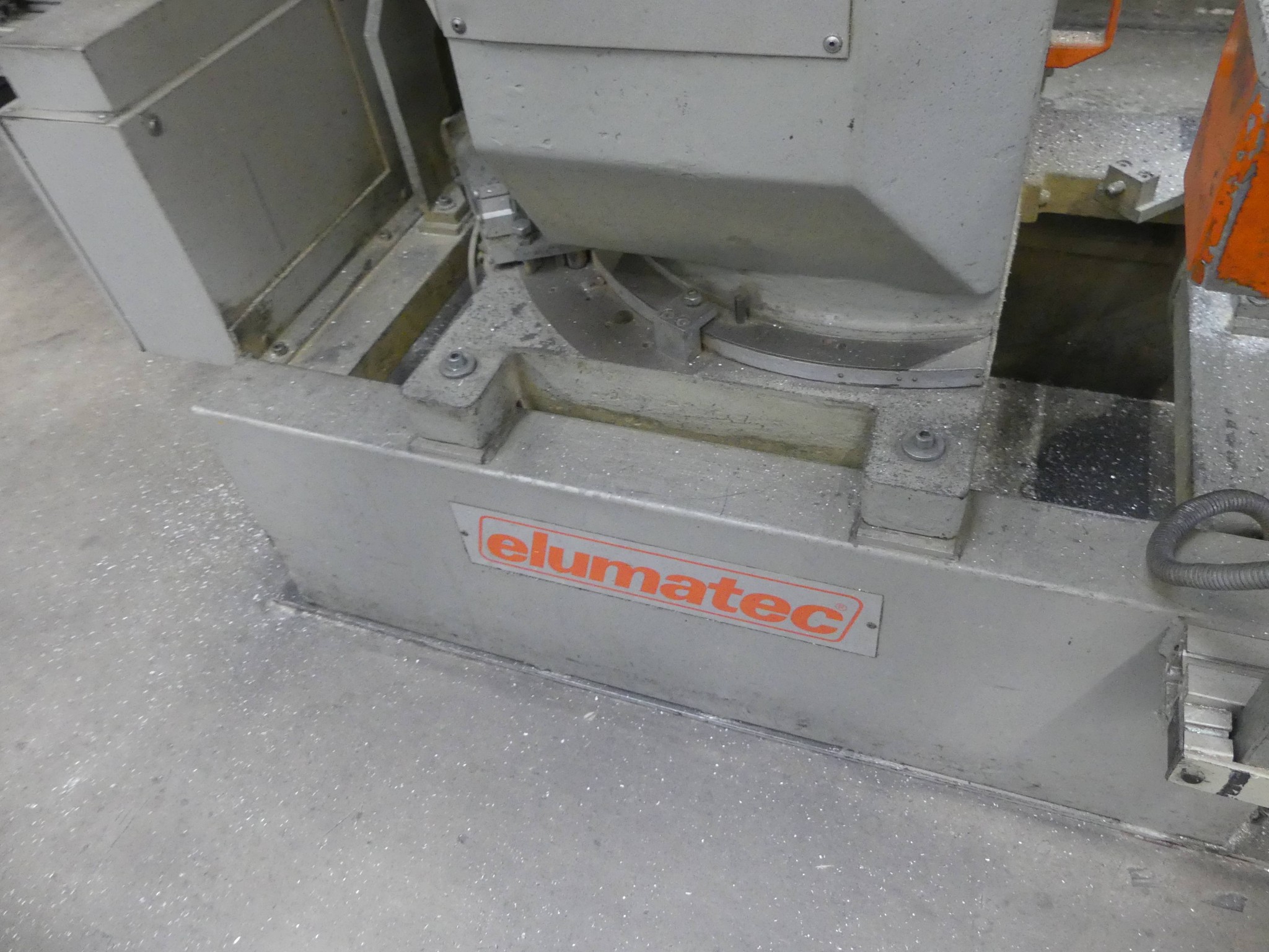 Maschinen und Betriebsausstattung eines Maschinenbauunternehmens-5