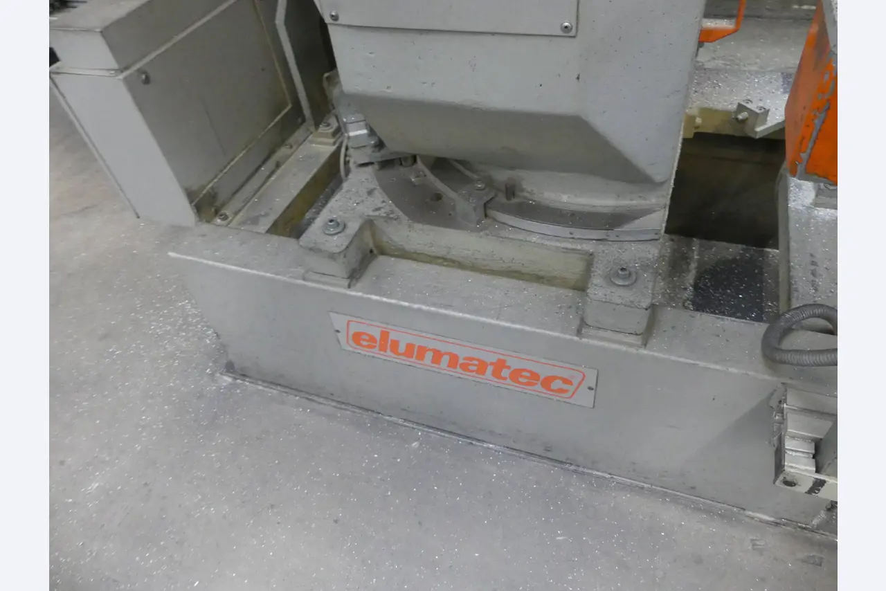 Maschinen und Betriebsausstattung eines Maschinenbauunternehmens-5