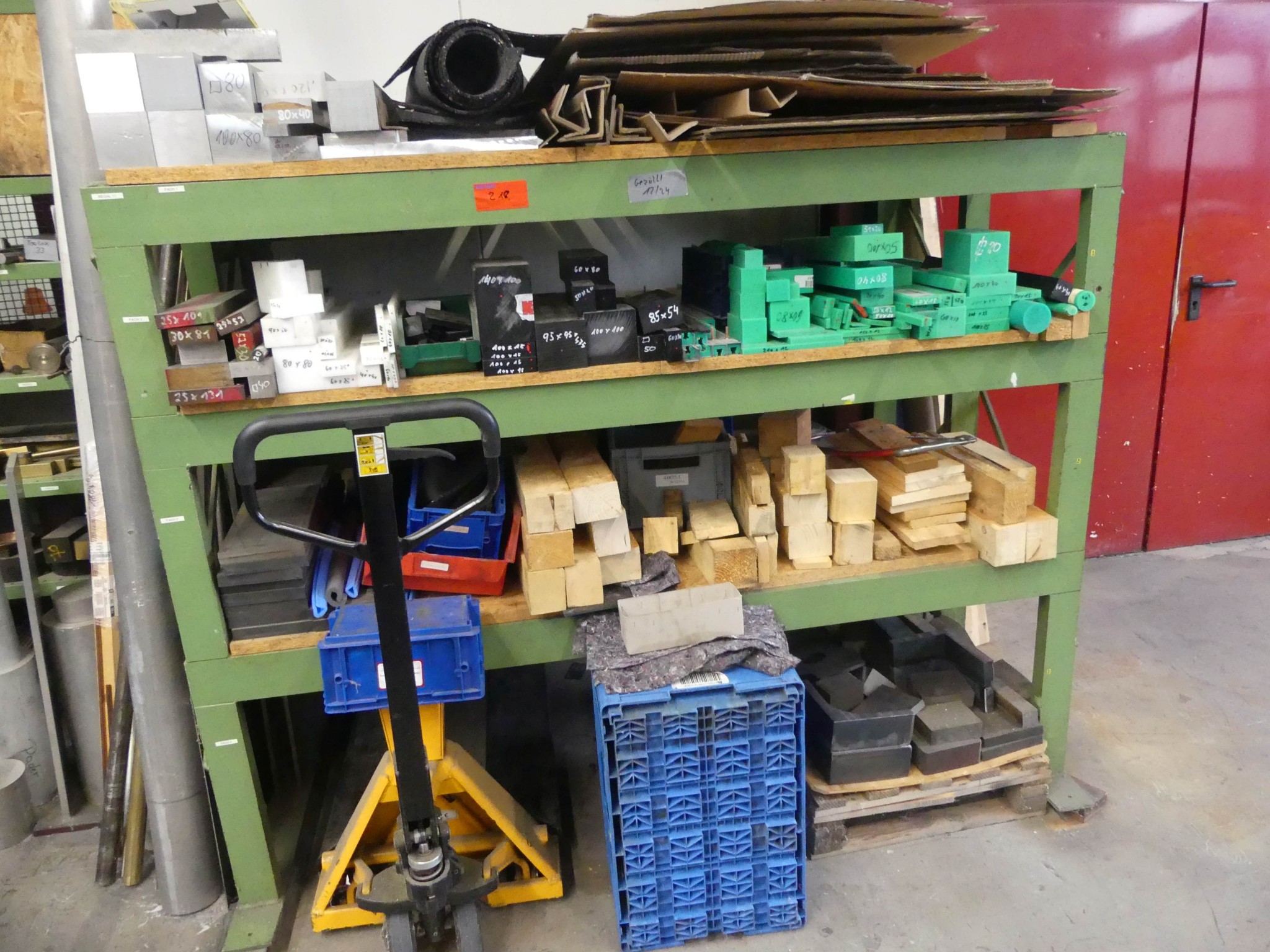 Maschinen und Betriebsausstattung eines Maschinenbauunternehmens-1